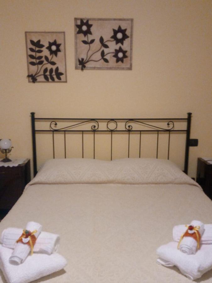L'Agrifoglio Di Emy Bed & Breakfast Guspini Luaran gambar