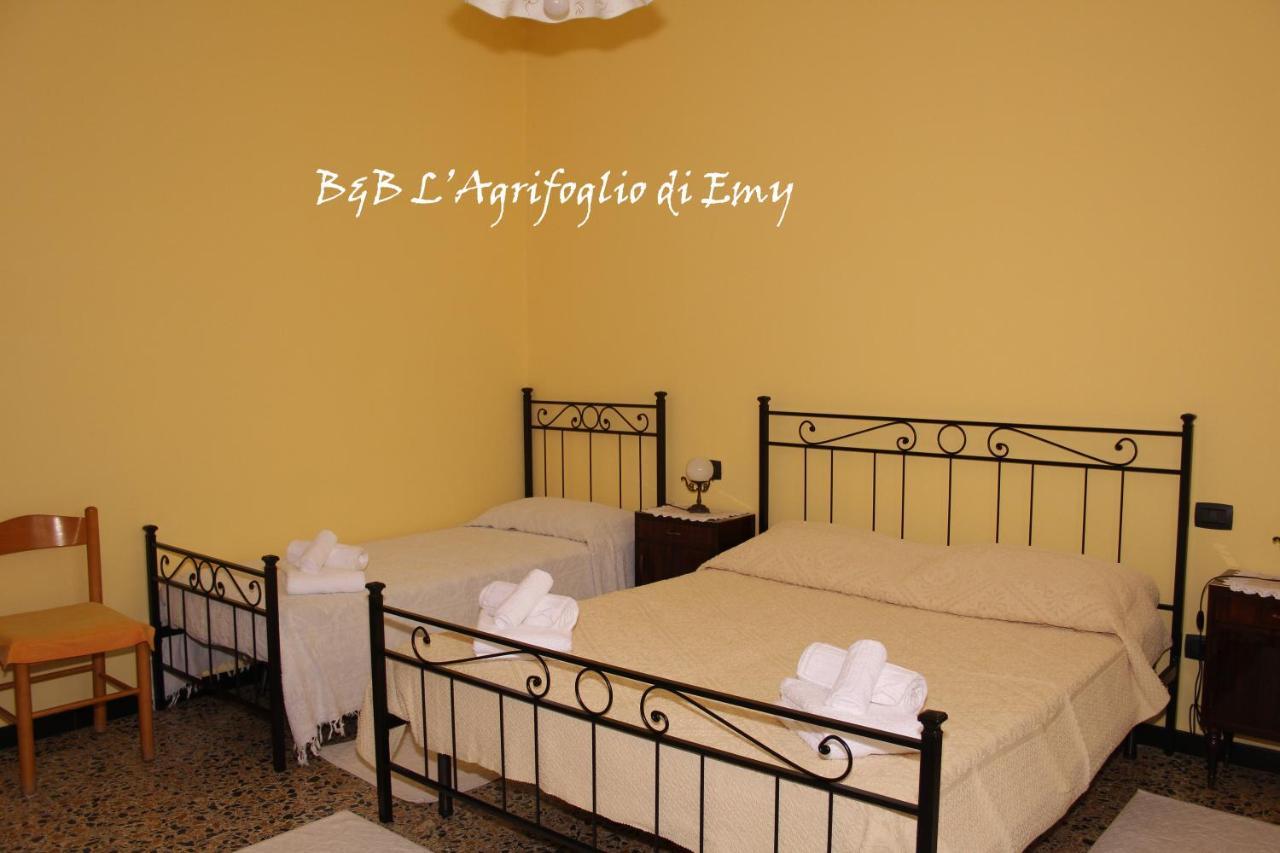 L'Agrifoglio Di Emy Bed & Breakfast Guspini Luaran gambar