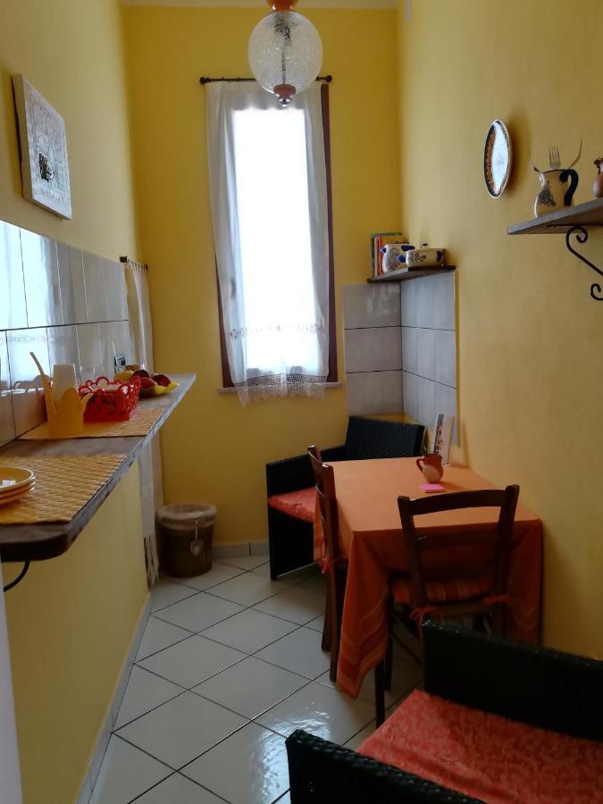 L'Agrifoglio Di Emy Bed & Breakfast Guspini Luaran gambar