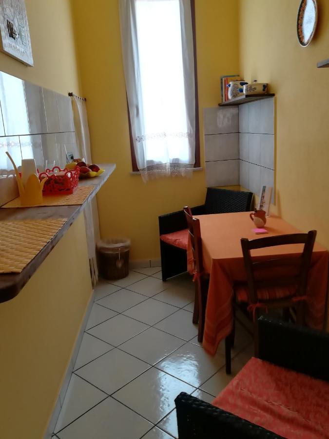 L'Agrifoglio Di Emy Bed & Breakfast Guspini Luaran gambar